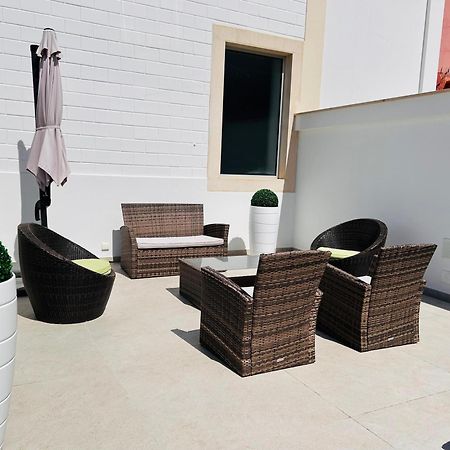 Foz Beach House - Rooftop & Sea View Foz do Arelho Exterior photo